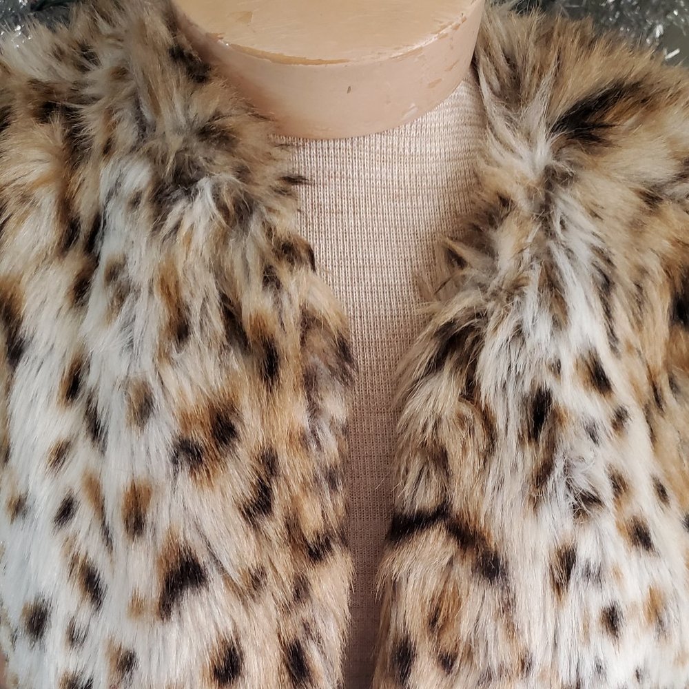 Vintage, plush faux leopard vest (80's) - Picture 3 of 7